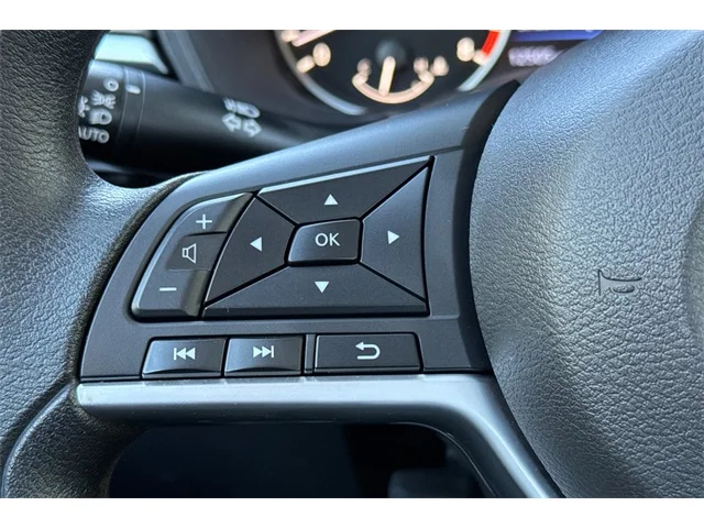 SEMINUEVOS NISSAN Altima at ELK GROVE in Elk Grove Buick GMC