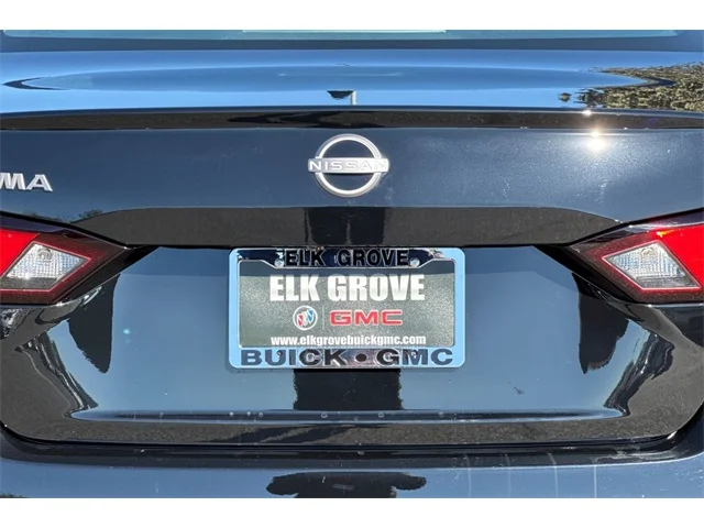 SEMINUEVOS NISSAN Altima at ELK GROVE in Elk Grove Buick GMC