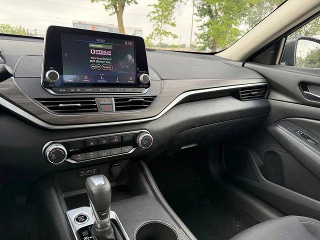SEMINUEVOS NISSAN Altima a Estados en autogozo