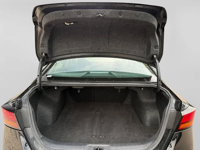 SEMINUEVOS NISSAN Altima a Estados en autogozo