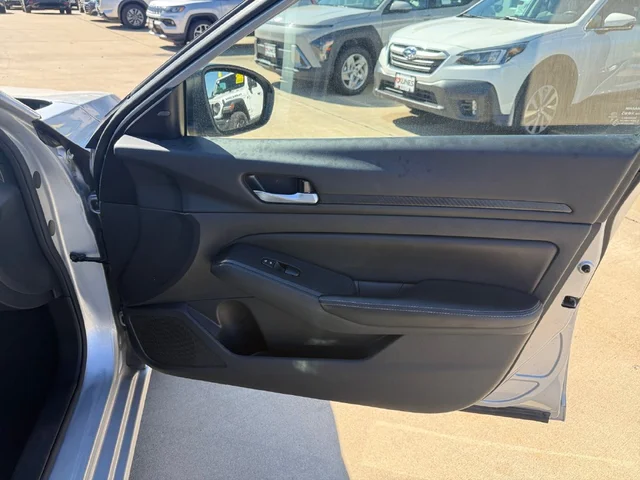 SEMINUEVOS NISSAN Altima a Estados en autogozo
