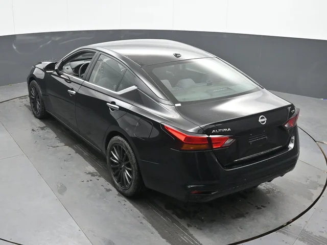 SEMINUEVOS NISSAN Altima a Estados en autogozo