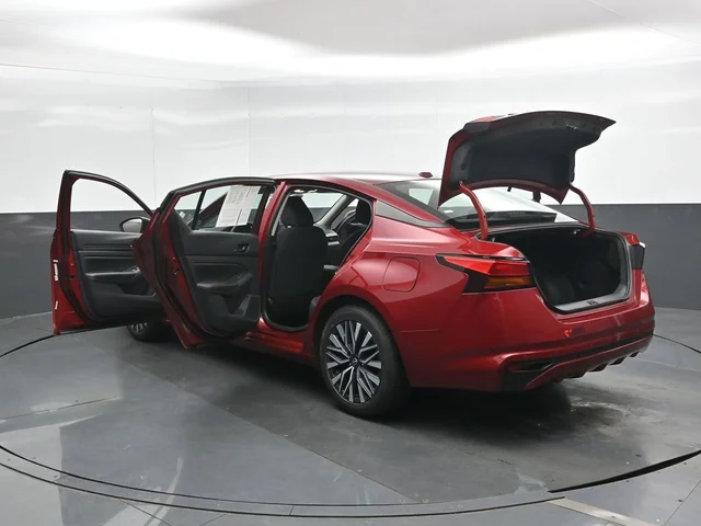 SEMINUEVOS NISSAN Altima a Estados en autogozo