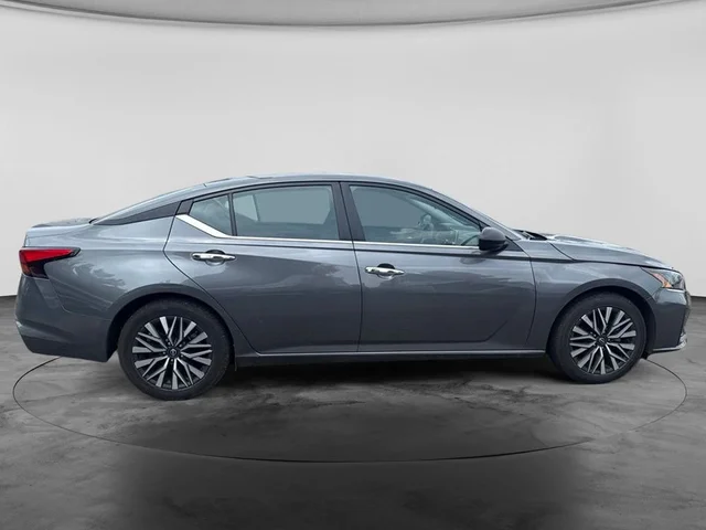 SEMINUEVOS NISSAN Altima a Estados en autogozo