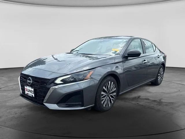 SEMINUEVOS NISSAN Altima a Estados en autogozo