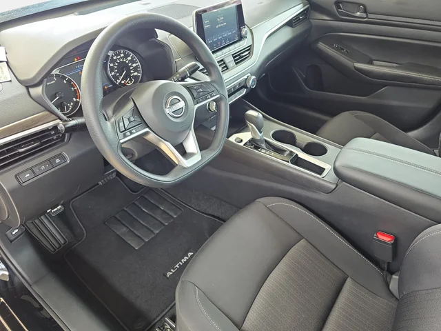 SEMINUEVOS NISSAN Altima a Estados en autogozo