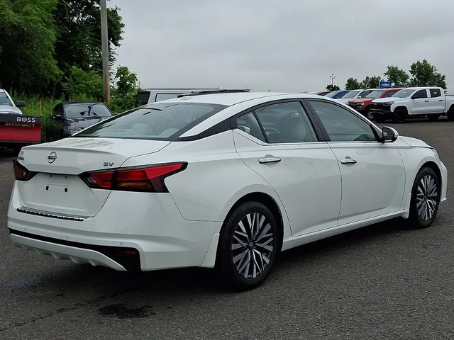 SEMINUEVOS NISSAN Altima a Estados en autogozo