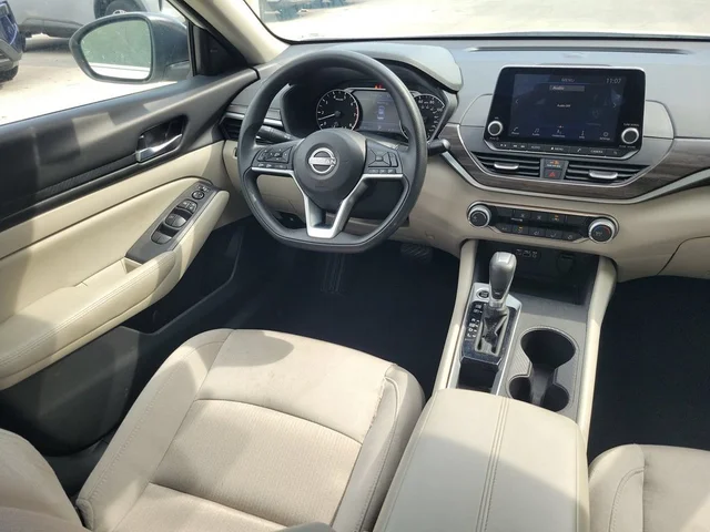 SEMINUEVOS NISSAN Altima a Estados en autogozo