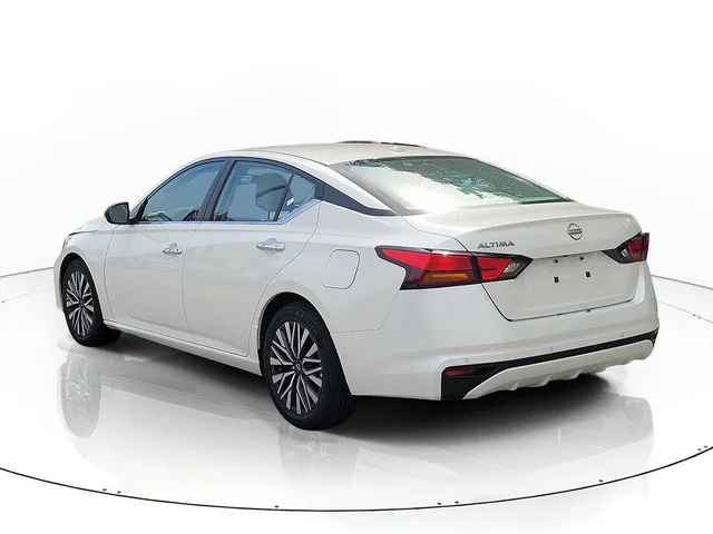 SEMINUEVOS NISSAN Altima a Estados en autogozo