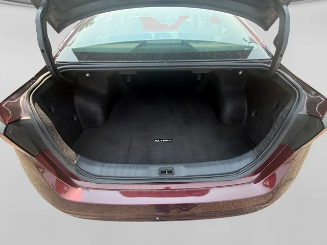 SEMINUEVOS NISSAN Altima a Estados en autogozo