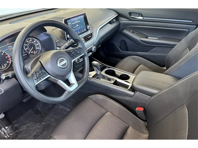 SEMINUEVOS NISSAN Altima at ELK GROVE in Elk Grove Buick GMC