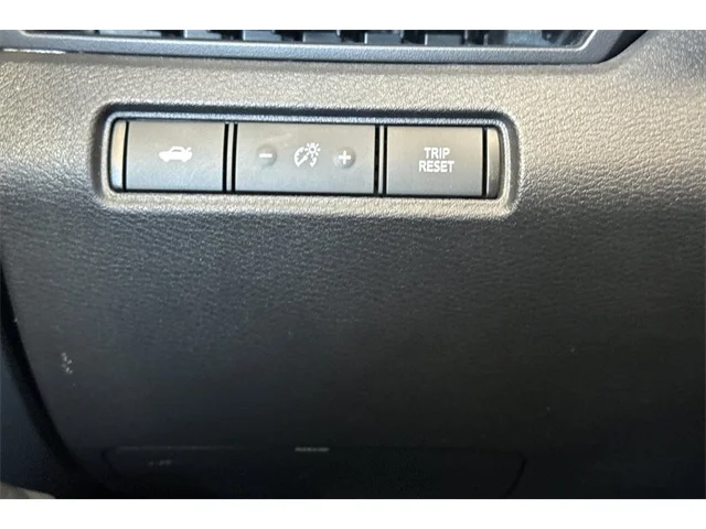 SEMINUEVOS NISSAN Altima at ELK GROVE in Elk Grove Buick GMC