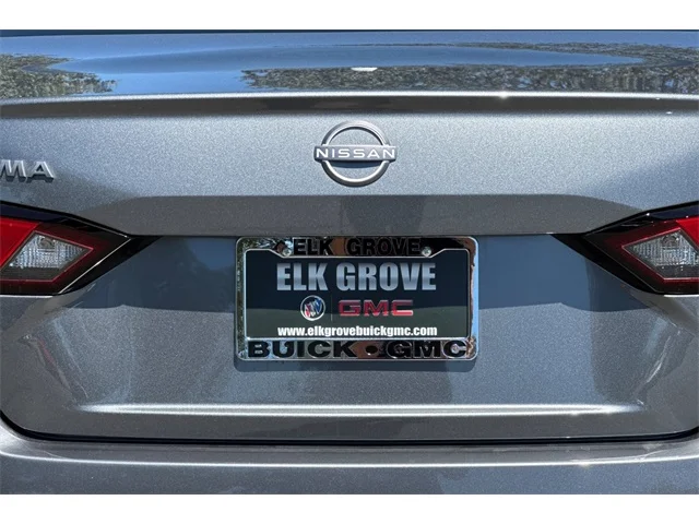 SEMINUEVOS NISSAN Altima at ELK GROVE in Elk Grove Buick GMC