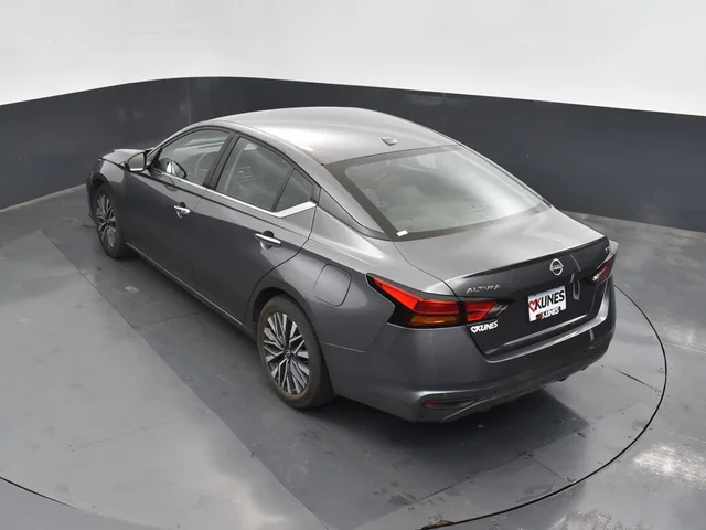 SEMINUEVOS NISSAN Altima a Estados en autogozo