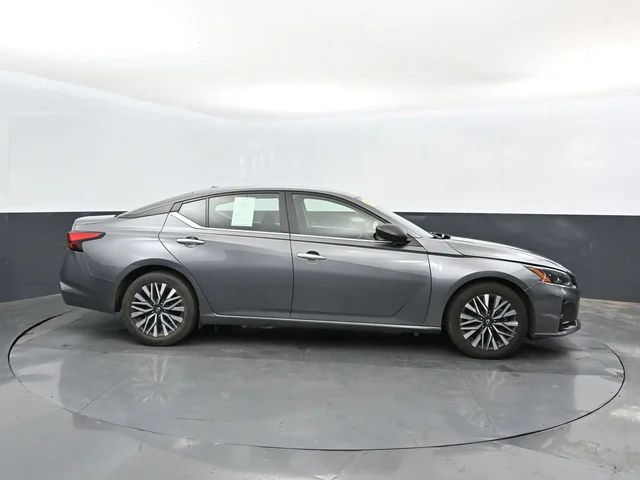 SEMINUEVOS NISSAN Altima a Estados en autogozo