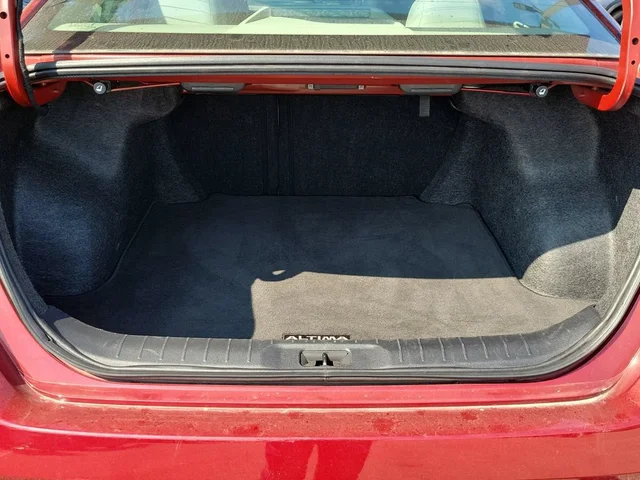 SEMINUEVOS NISSAN Altima a Estados en autogozo