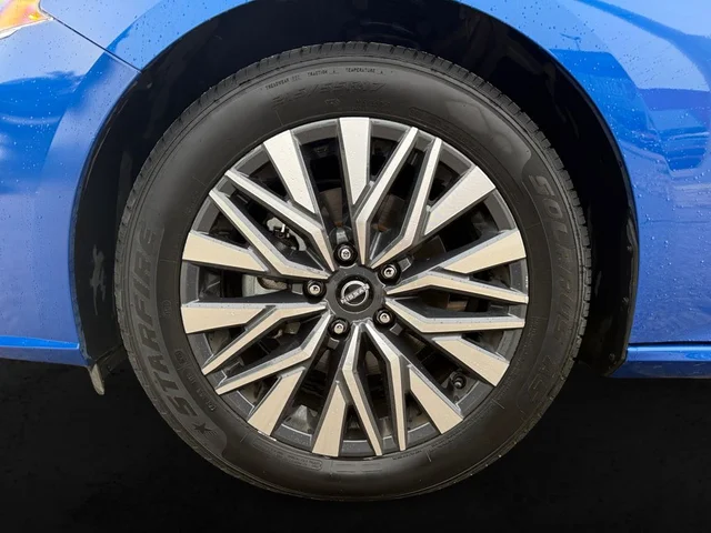 SEMINUEVOS NISSAN Altima a Estados en autogozo