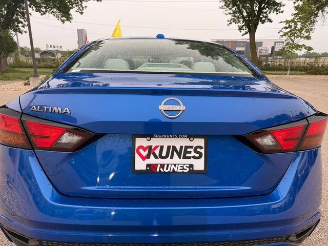 SEMINUEVOS NISSAN Altima a Estados en autogozo