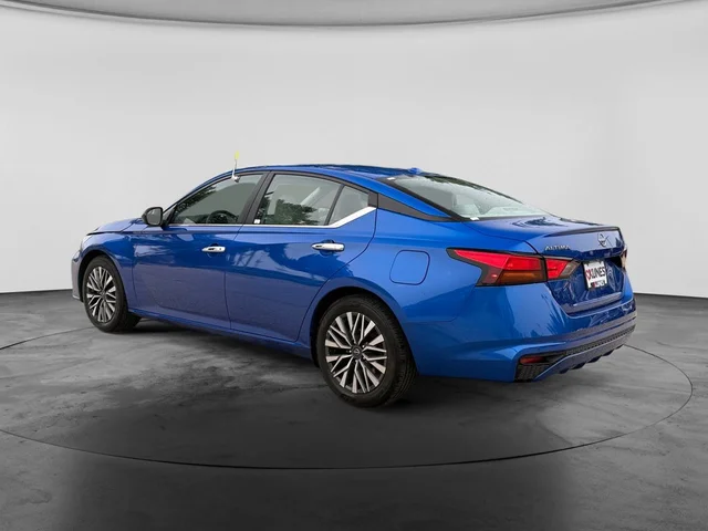 SEMINUEVOS NISSAN Altima a Estados en autogozo