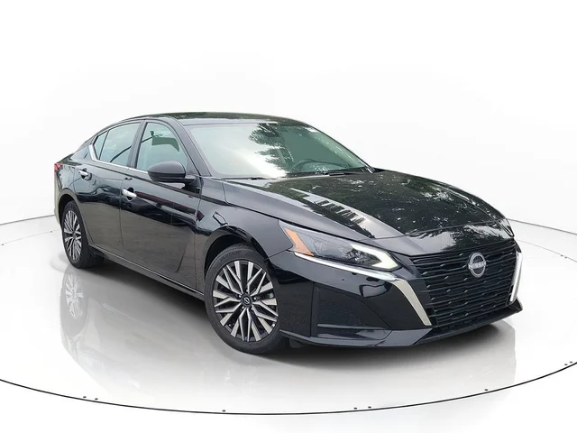 SEMINUEVOS NISSAN Altima a Estados en autogozo