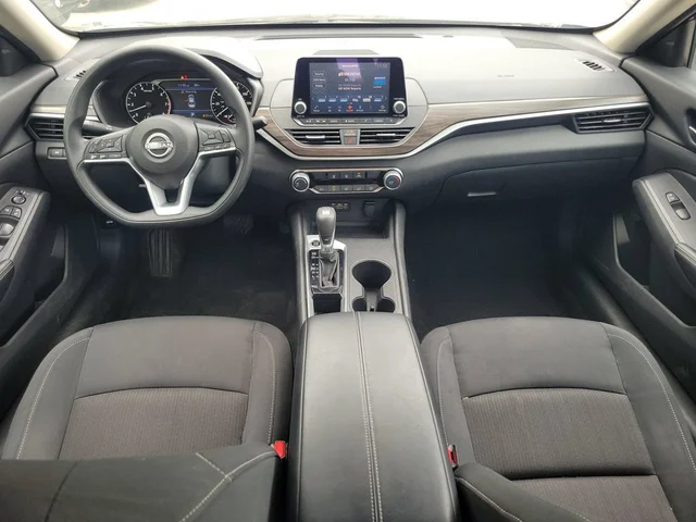 SEMINUEVOS NISSAN Altima a Estados en autogozo