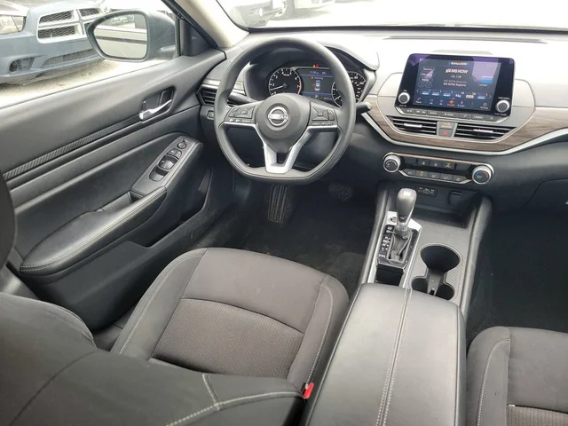SEMINUEVOS NISSAN Altima a Estados en autogozo