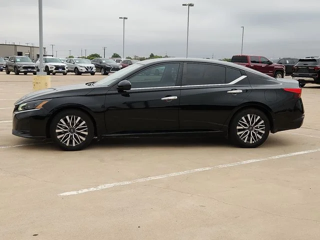 SEMINUEVOS NISSAN Altima a Estados en autogozo