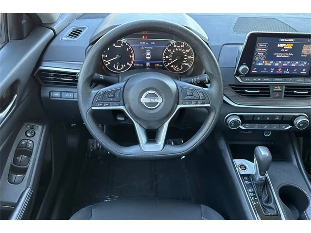 SEMINUEVOS NISSAN Altima at ELK GROVE in Elk Grove Buick GMC