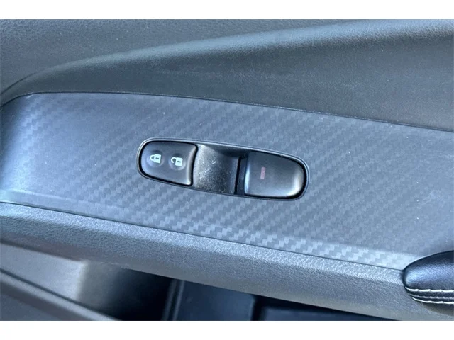 SEMINUEVOS NISSAN Altima at ELK GROVE in Elk Grove Buick GMC