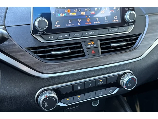 SEMINUEVOS NISSAN Altima at ELK GROVE in Elk Grove Buick GMC