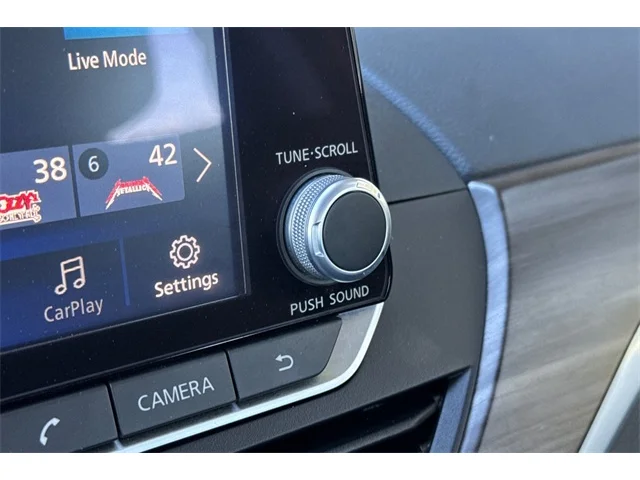 SEMINUEVOS NISSAN Altima at ELK GROVE in Elk Grove Buick GMC