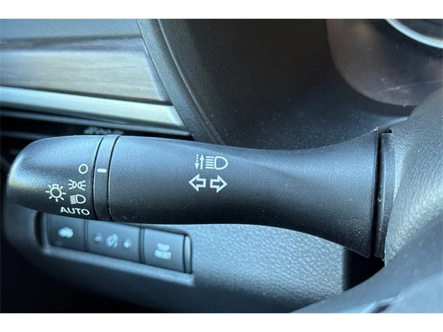 SEMINUEVOS NISSAN Altima at ELK GROVE in Elk Grove Buick GMC