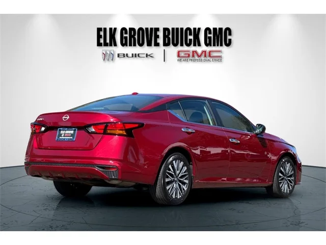 SEMINUEVOS NISSAN Altima at ELK GROVE in Elk Grove Buick GMC