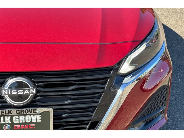 SEMINUEVOS NISSAN Altima at ELK GROVE in Elk Grove Buick GMC