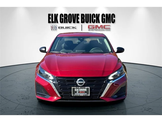 SEMINUEVOS NISSAN Altima at ELK GROVE in Elk Grove Buick GMC