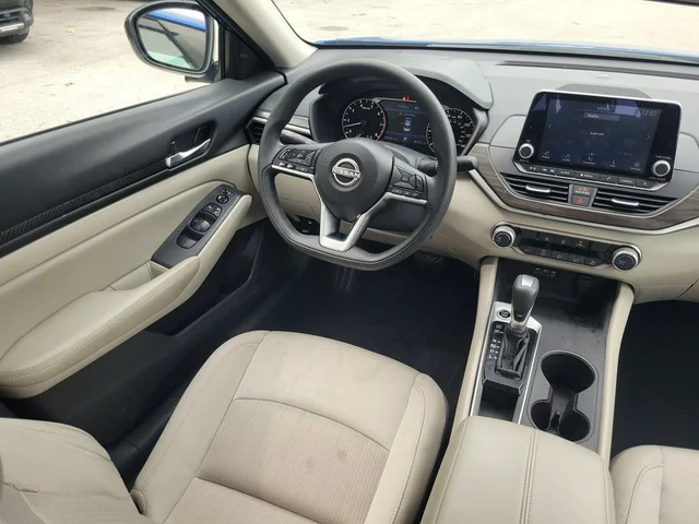 SEMINUEVOS NISSAN Altima a Estados en autogozo