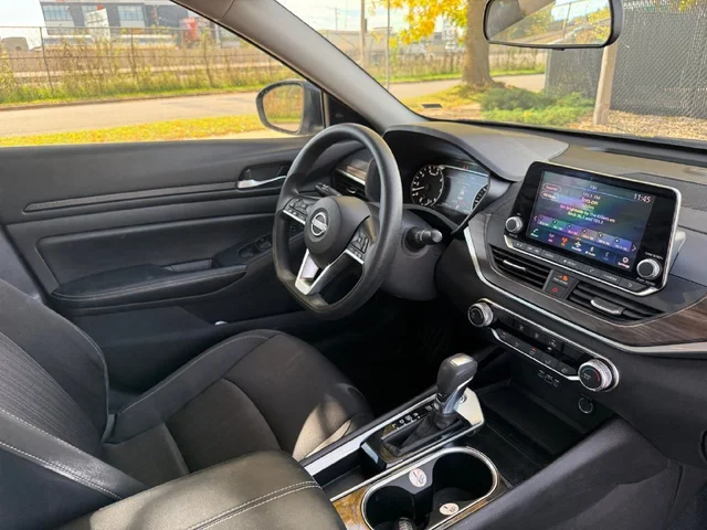 SEMINUEVOS NISSAN Altima a Estados en autogozo