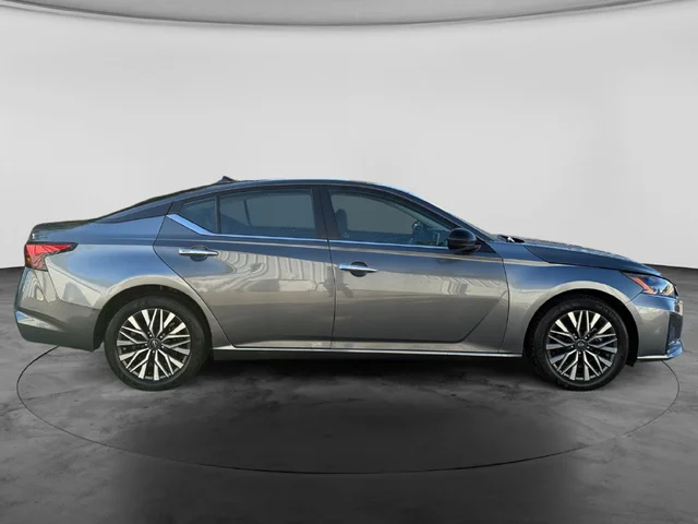 SEMINUEVOS NISSAN Altima a Estados en autogozo