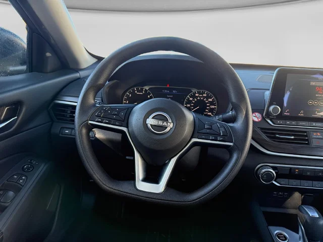 SEMINUEVOS NISSAN Altima a Estados en autogozo