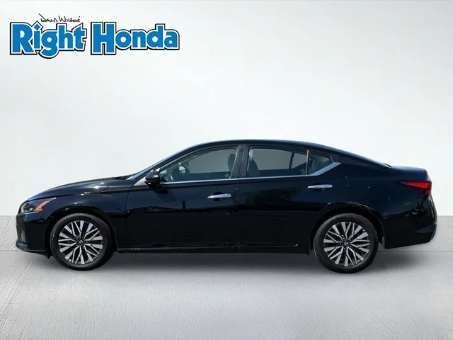 SEMINUEVOS NISSAN Altima a Estados en autogozo
