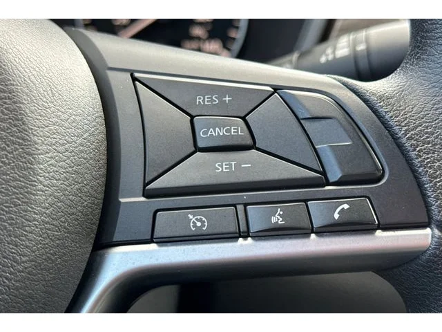 SEMINUEVOS NISSAN Altima at ELK GROVE in Elk Grove Buick GMC