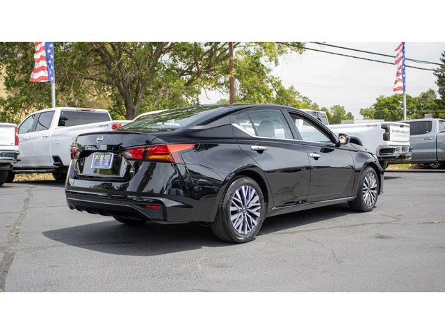 SEMINUEVOS NISSAN Altima a Estados en autogozo