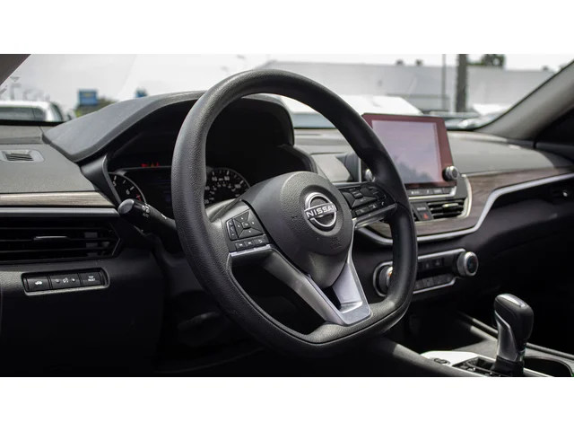 SEMINUEVOS NISSAN Altima a Estados en autogozo