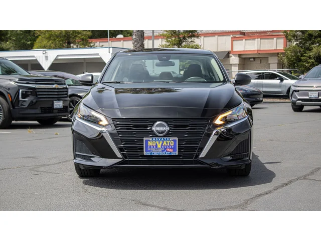 SEMINUEVOS NISSAN Altima a Estados en autogozo