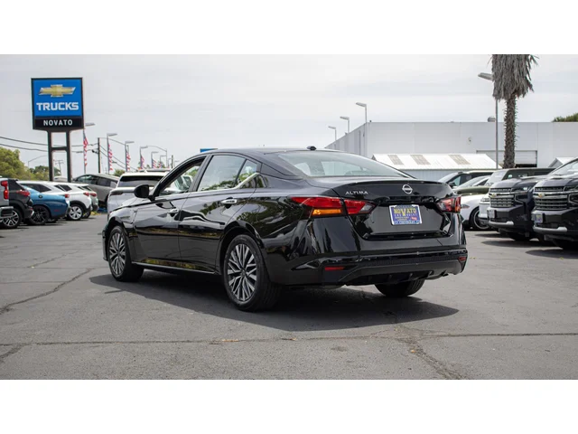 SEMINUEVOS NISSAN Altima a Estados en autogozo