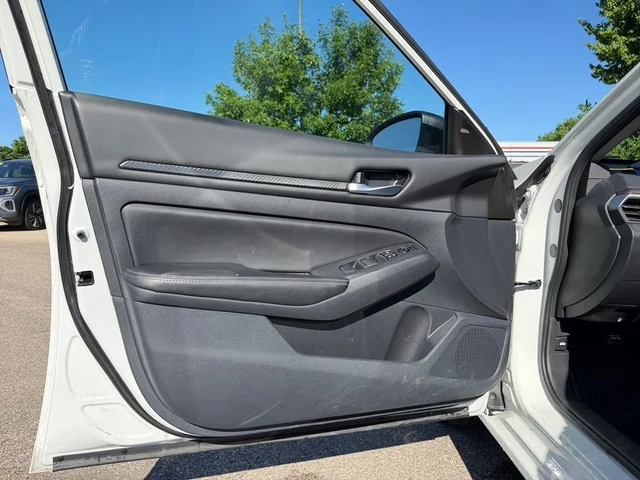 SEMINUEVOS NISSAN Altima a Estados en autogozo