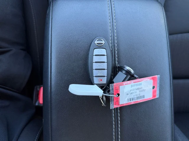SEMINUEVOS NISSAN Altima a Estados en autogozo