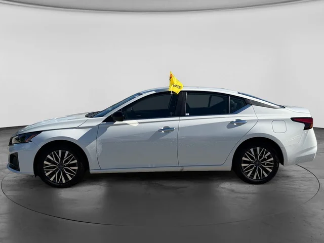 SEMINUEVOS NISSAN Altima a Estados en autogozo