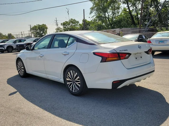 SEMINUEVOS NISSAN Altima a Estados en autogozo