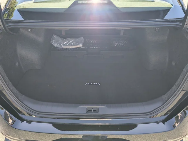 Nuevos NISSAN ALTIMA à Estados chez autogozo